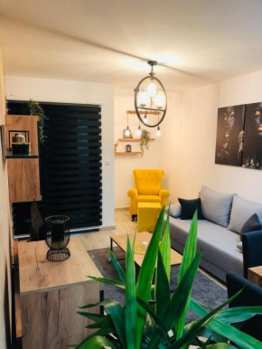 Masha Apartment